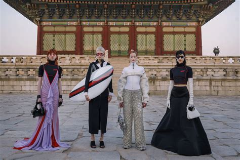 gucci gyeongbokgung|gucci 2024 cruise.